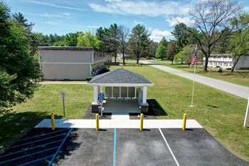 New mailbox pavilion